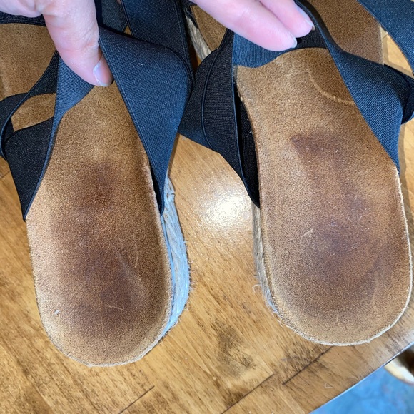 Steve Madden Platform Sandals - Picture 6 of 8